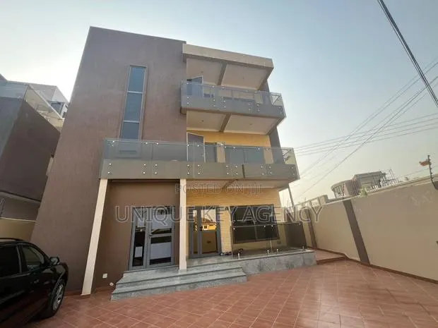 Furnished 3bdrm House in Unique Key Agency, East Legon for rent · Photo 1