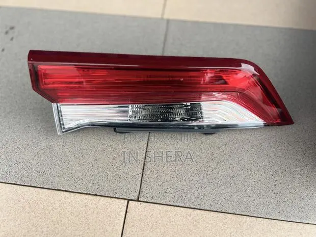 Honda CRV Boot Light 2017 2018 2019 2020 · Photo 1