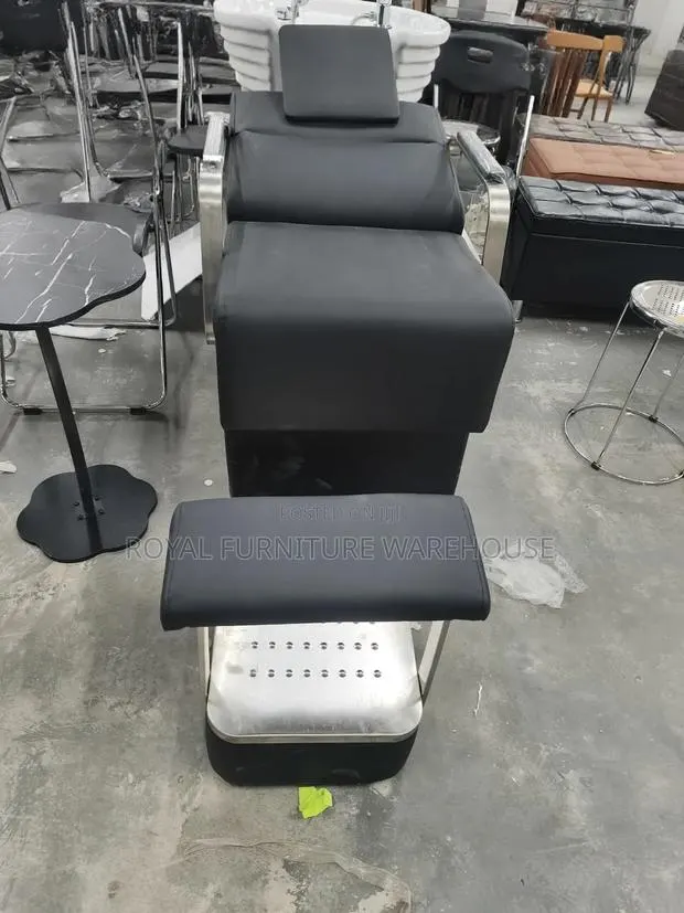 Semi-Reclining Salon Shampoo Backwash Unit and Chair Set · Photo 3