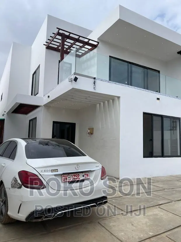 3bdrm Duplex in Dr Roko, Lake Side Estate for sale · Photo 1