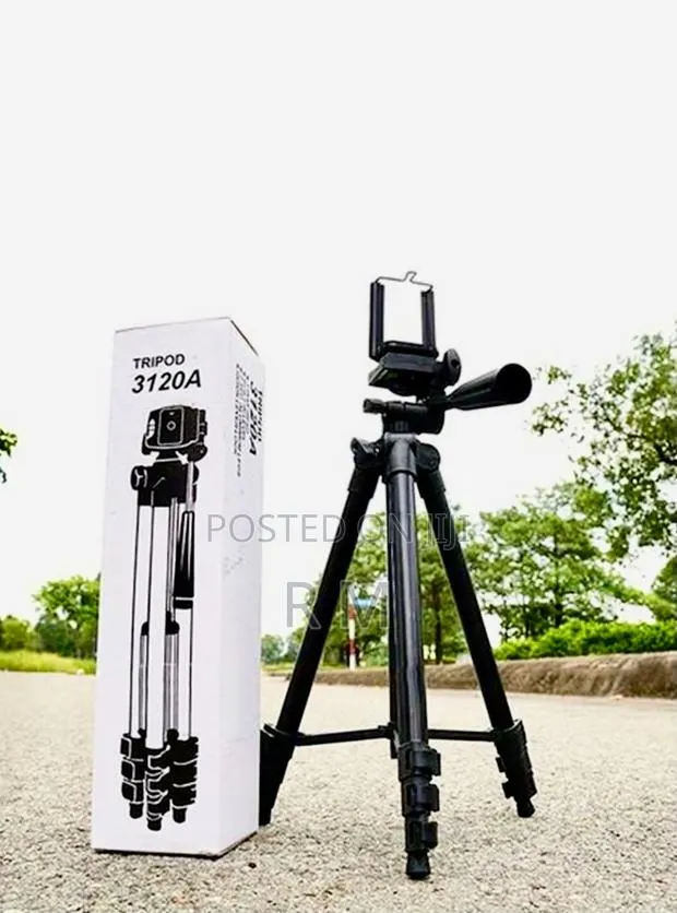 Professional Phone Tripod Stand With Free Holder. · Photo 1