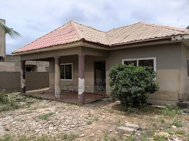 2bdrm House in Lake Side Estate for sale · Photo 1