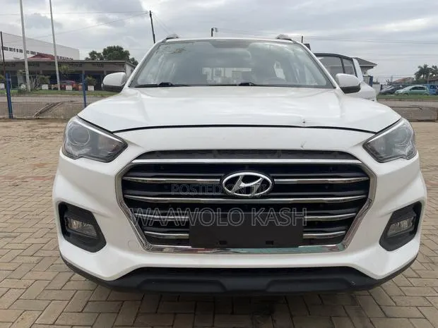 Hyundai Ix35 2019 White · Photo 1