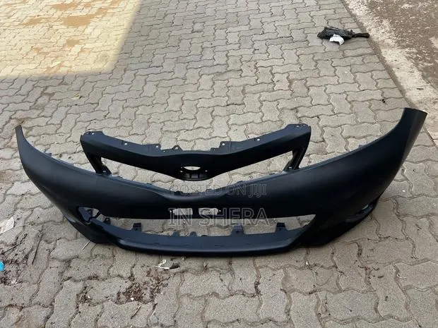 Toyota Yaris Front Bumper 2011 2012 2013 2014 · Photo 1