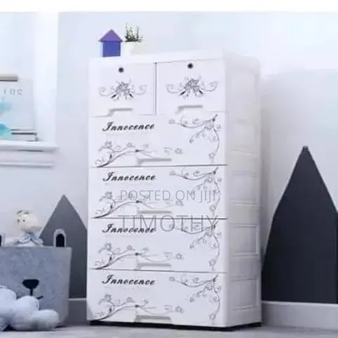 Baby Wardrobe · Photo 1