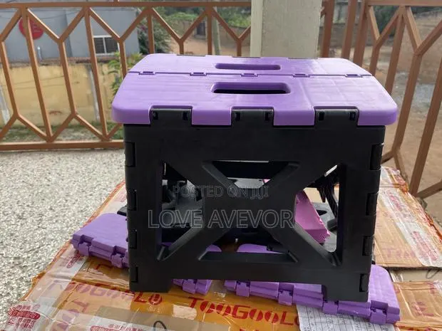 Foldable Potable Stool · Photo 1