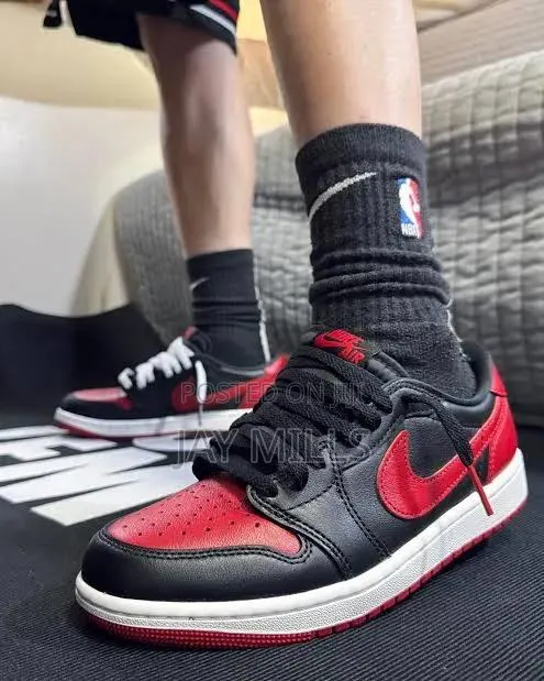 Original Nike Air Jordan 1Bred Twist · Photo 1