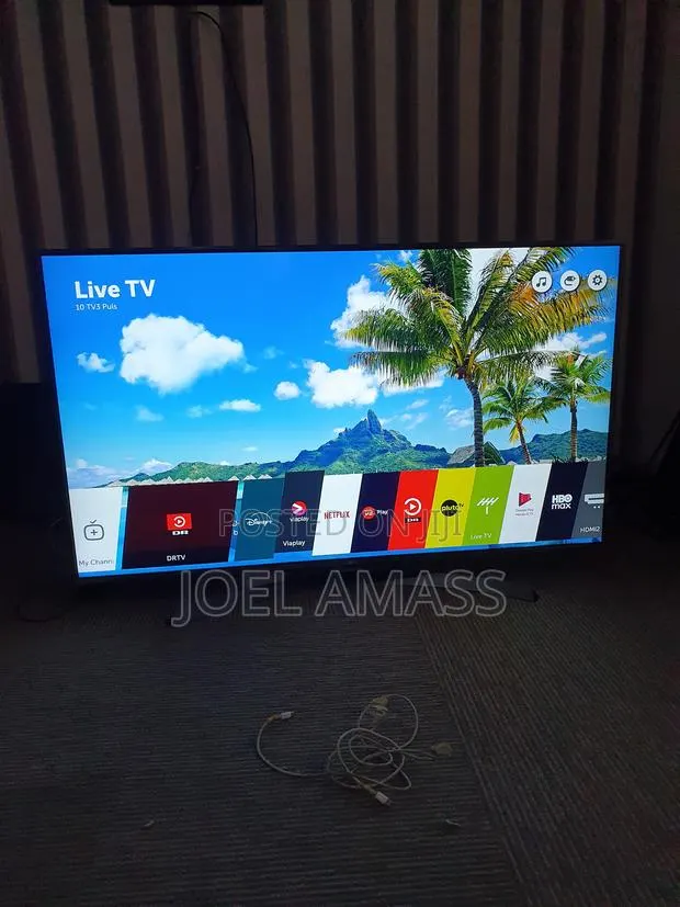 LG 55uh770v Smart TV · Photo 1