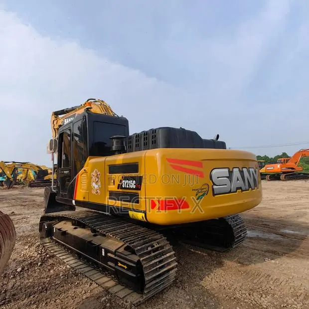 Sany215 Excavator Water Track · Photo 1
