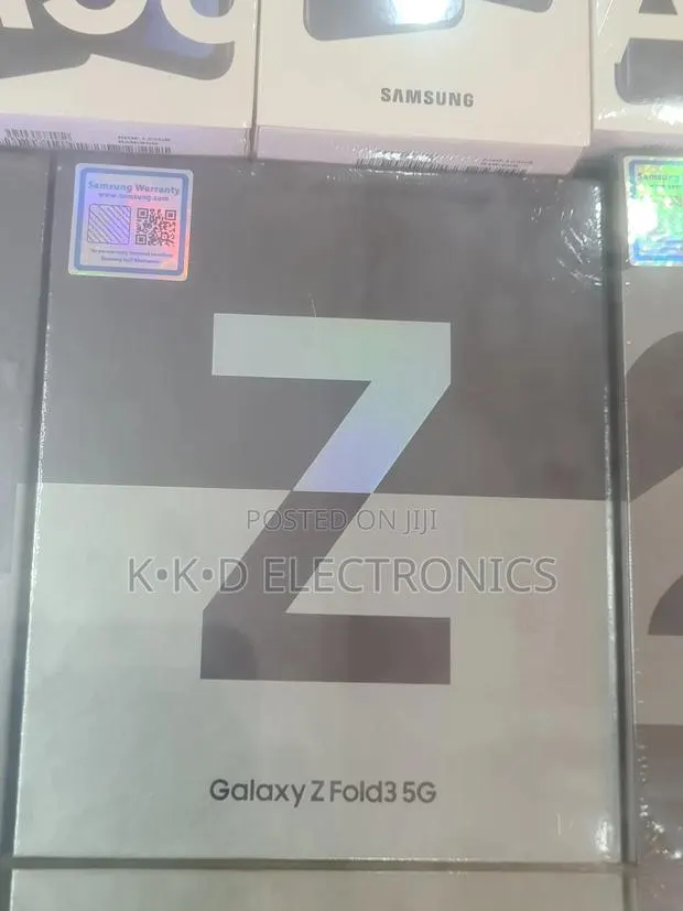 New Samsung Galaxy Z Fold 3 256 GB Black