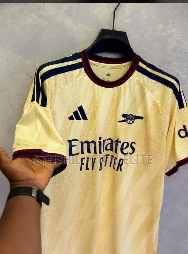 Arsenal 2026/27 Away Jersey · Photo 1