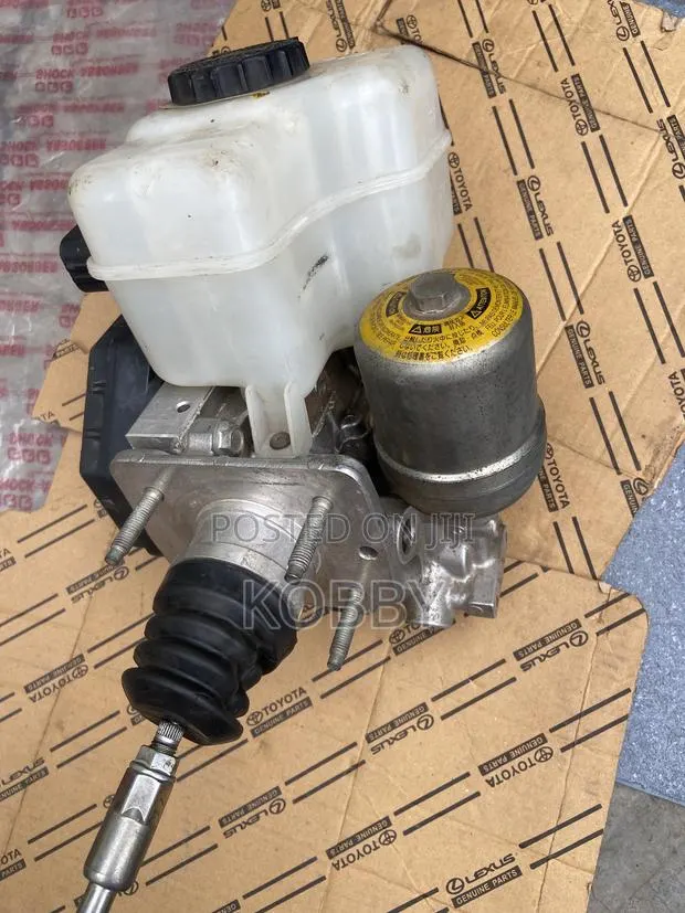 Japan Used Abs for Landcruiser Prado J120 and J150 2003,2009,2012,2018 · Photo 1