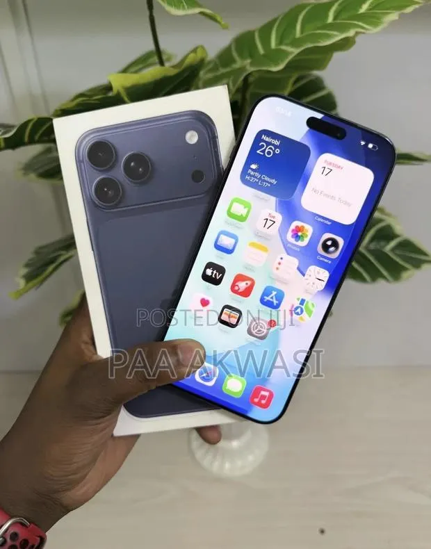 Apple iPhone 17 Pro Max 512 GB Blue · Photo 1