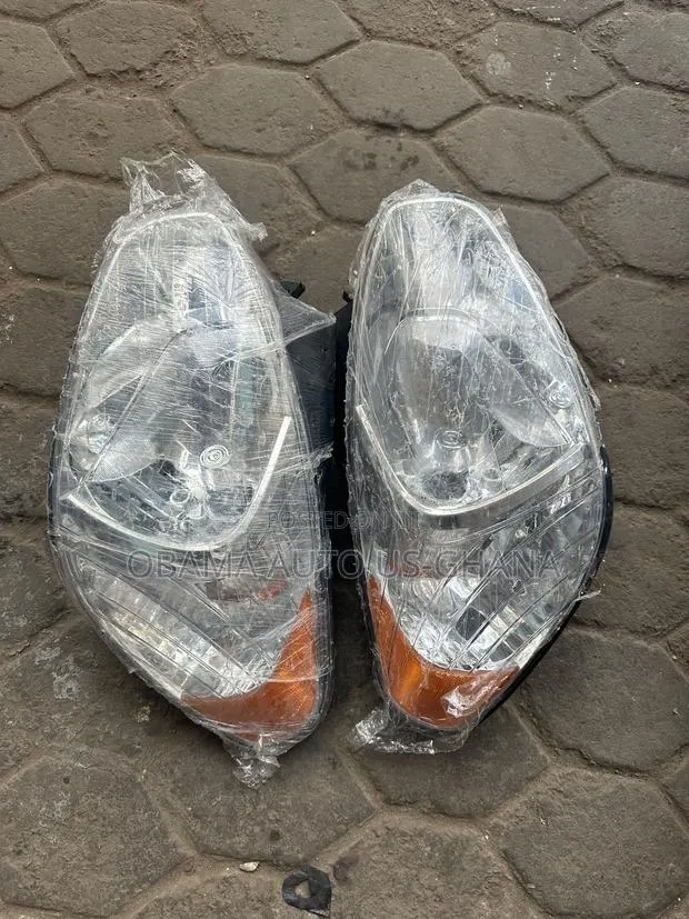 Hyundai Accent Headlight 2007 2008 2009 2010 2011 Auto USA Tail Light · Photo 1