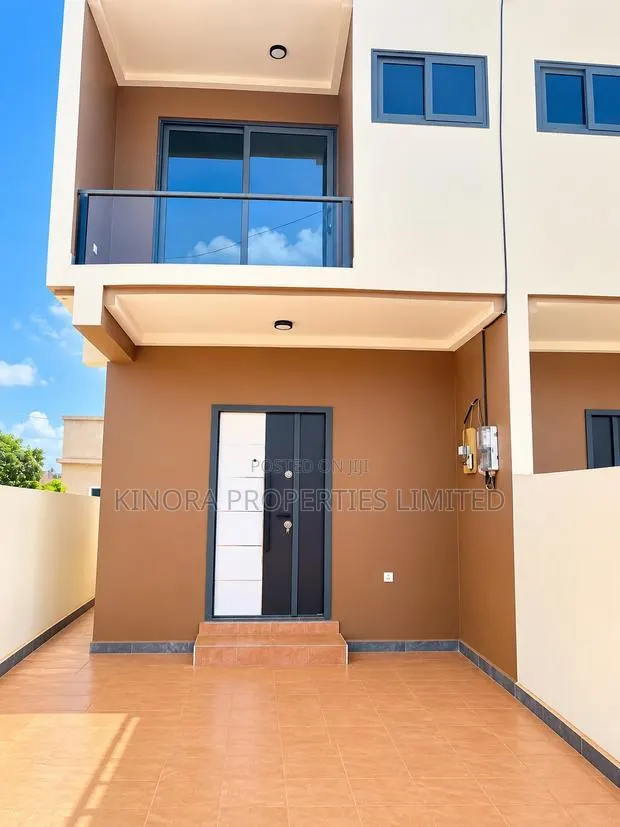 2bdrm Duplex in Abokobi for sale · Photo 1