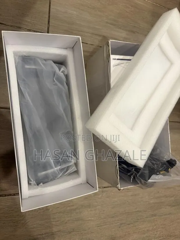 BMW F10 Apple/Android CarPlay Screen · Photo 1