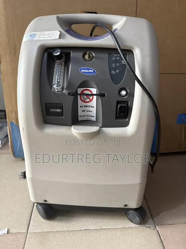 Oxygen Concentrator · Photo 1