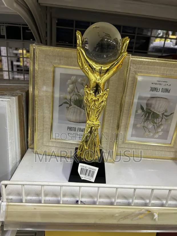 Awards Plaque · Photo 1