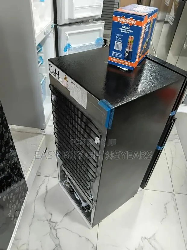 Westpool Fridge - Power Cooling,Low Light · Photo 1