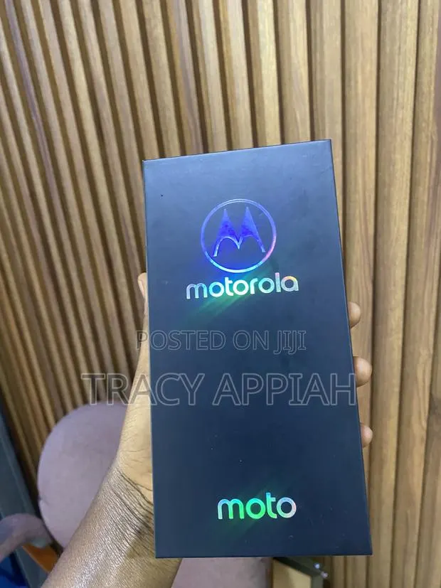 New Motorola Edge (2022) 256 GB Black · Photo 1