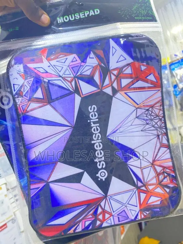 Desktop Mouse Pad · Photo 1
