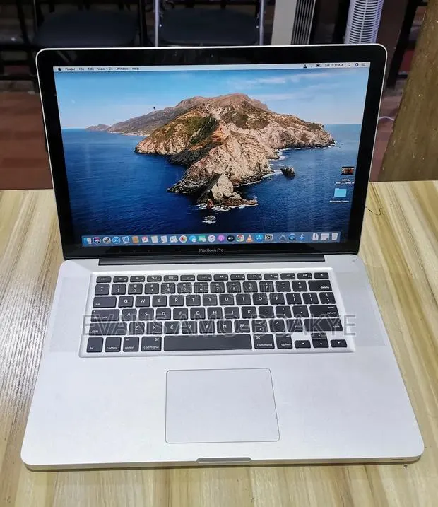 Laptop Apple MacBook 2012 8GB Intel Core i7 HDD 500GB · Photo 1
