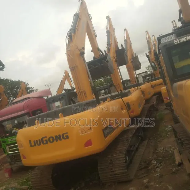 Liugong Excavators · Photo 1