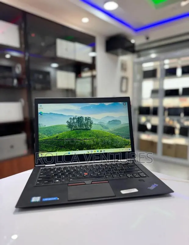 Laptop Lenovo ThinkPad X1 Carbon 8GB Intel Core i5 SSD 256GB · Photo 1