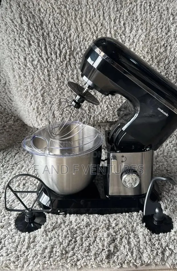 Cookworks Cake Mixing Machine - UK P · Photo 1