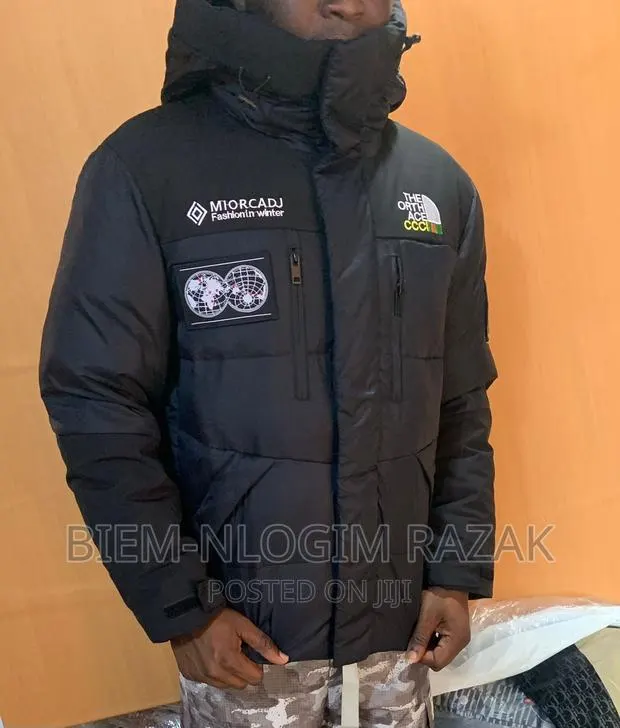 High Quality North Face Gucci Winter Jackets Available · Photo 1