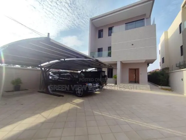 6bdrm Mansion in East Legon for rent · Photo 1