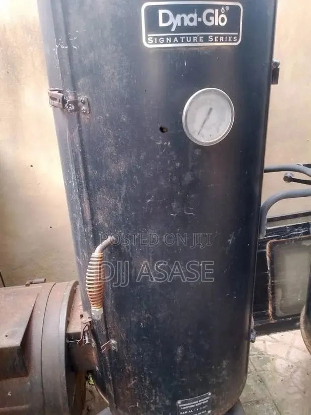 Vertical Offset Charcoal BBQ Smoker Grill · Photo 1