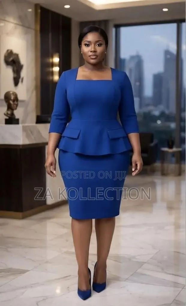 Women's New Fashionble Office Dress · Photo 1