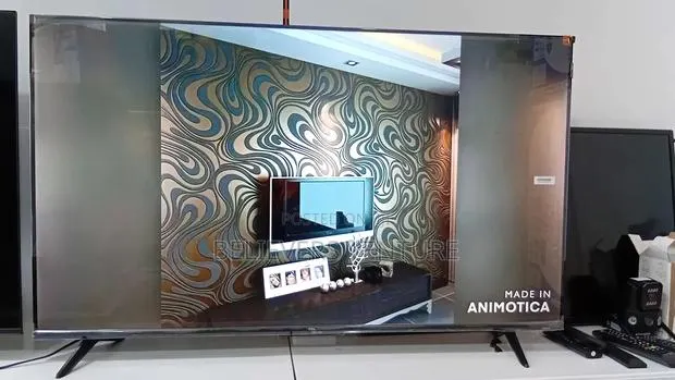 Ultra Hd Perfection in a 50-Inch Qled Screen · Photo 1