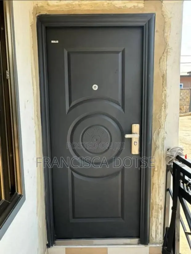 Security Standard Door Single · Photo 1