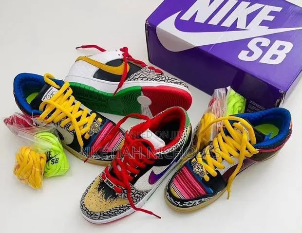 Nike SB Dunk Low(What the Paul) · Photo 1
