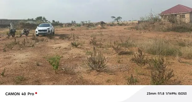 One Plot Amasaman Danchira · Photo 1