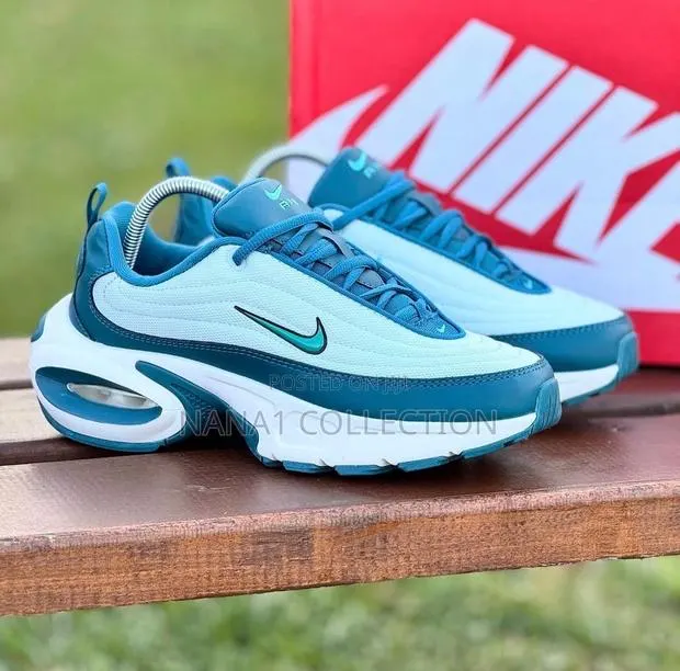 Nike Air-max Portal Sneakers · Photo 1