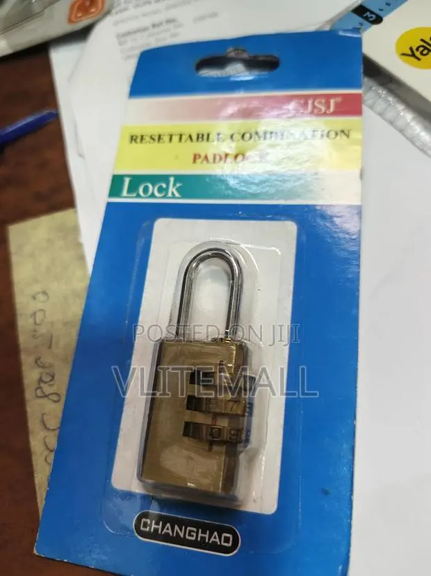 Combination Padlock · Photo 1