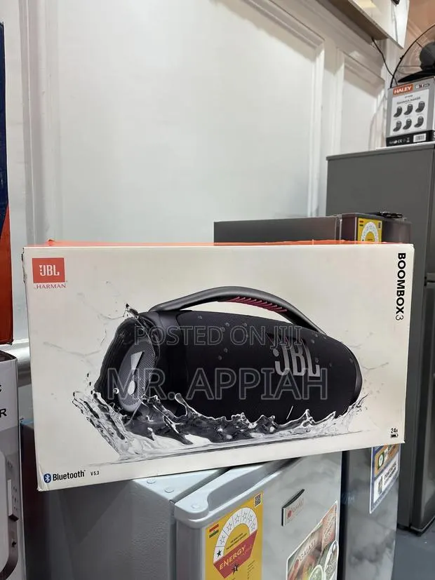 Unique Design JBL Boombox 3 Premium Bluetooth Speaker(Black)180w. · Photo 1