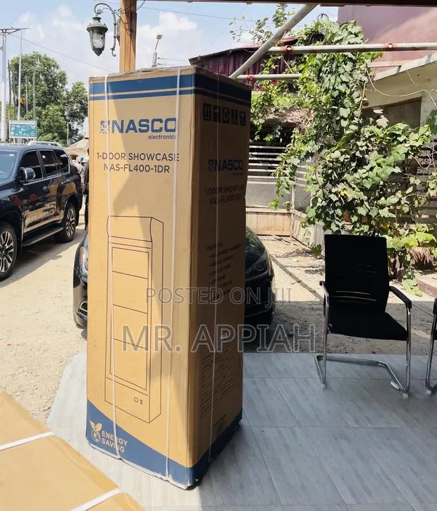 Efficient Nasco Nas-400-1dr 1 Door Beverage Cooler. · Photo 1