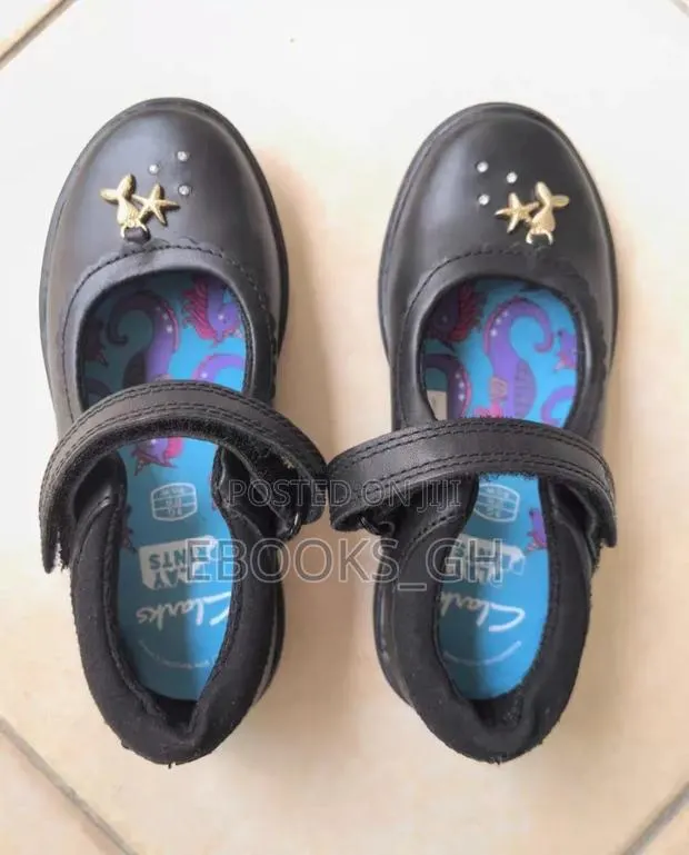 Brand New Clarks (Uk) · Photo 1