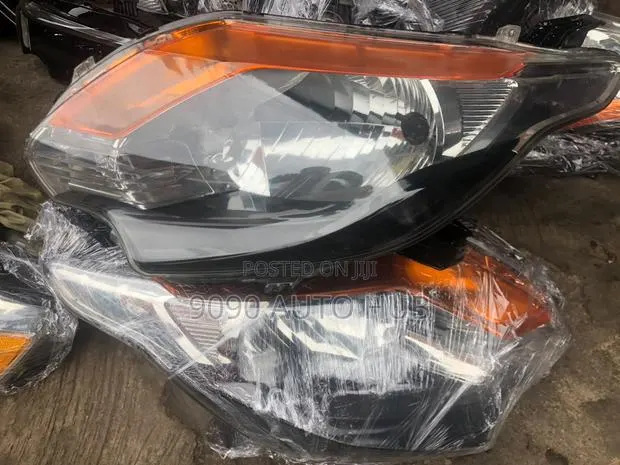 2016–2019 Mitsubishi L200 Headlight (Foreign Used – Premium OEM) · Photo 1