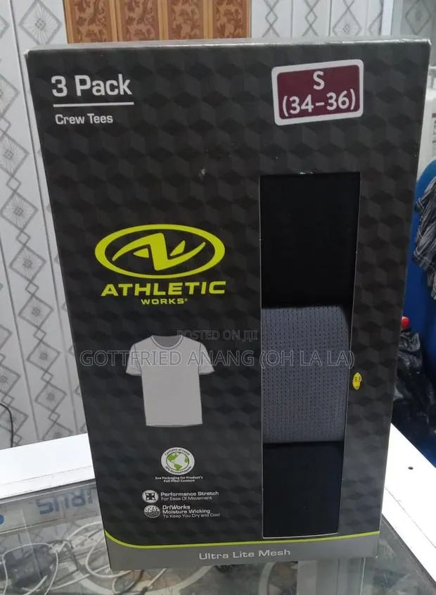 Athletic Works Men's Ultra Lite Mesh Crew Tee, 3-Pack, · Photo 1