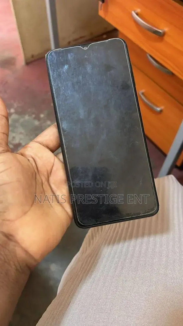 New Samsung Galaxy A04s 128 GB Black · Photo 1