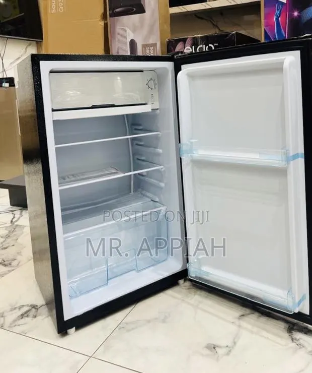 High Efficiency Nasco Nasf1-110fl(92liter)1 Door Table Top Fridge. · Photo 1