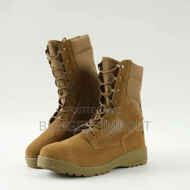 Desert Boots · Photo 1