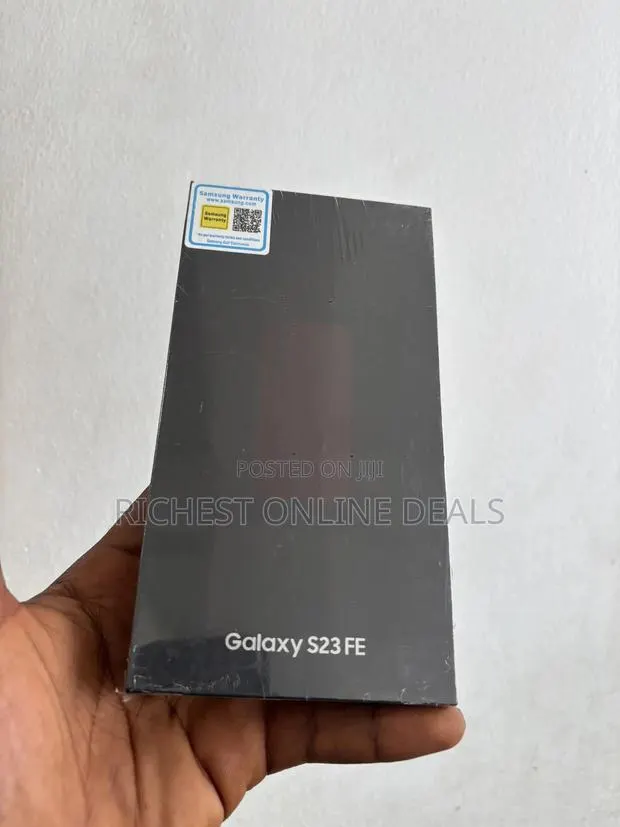 New Samsung Galaxy S23 FE 128 GB Black · Photo 1