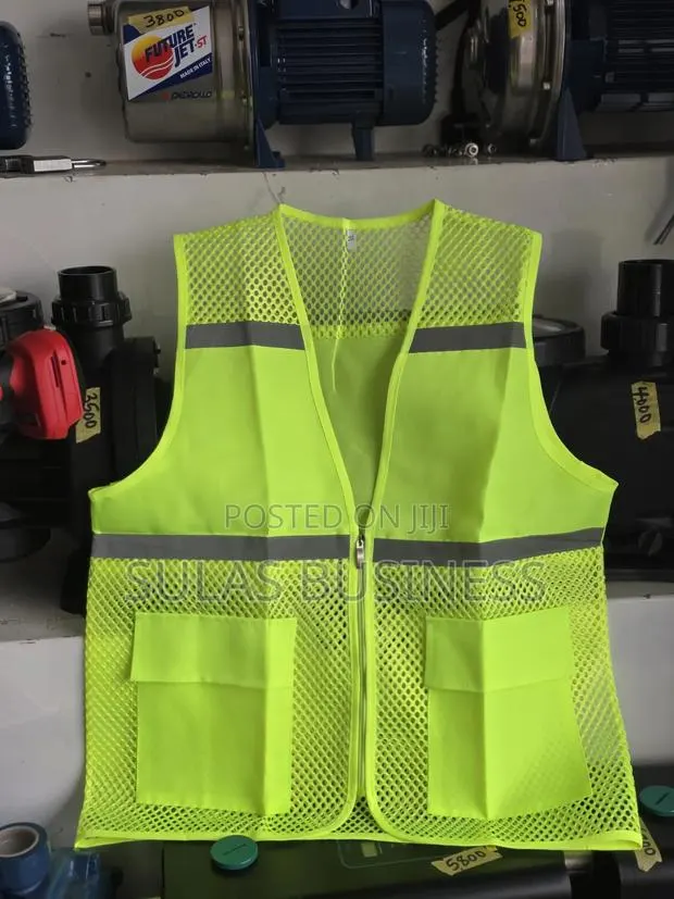 Reflectors and Live Jackets · Photo 2