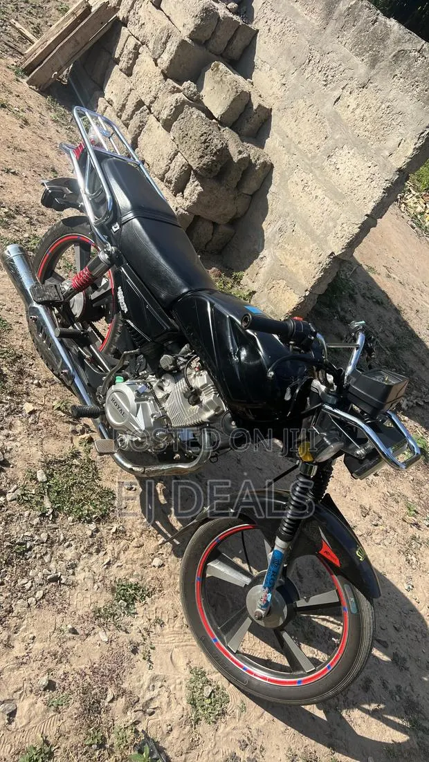 Royal RY125 2022 Black · Photo 1